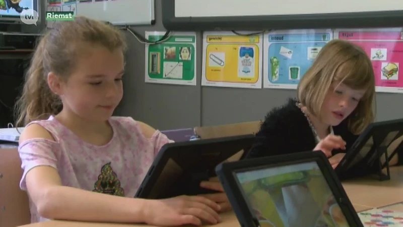 200 tablets voor kleuter- en basisonderwijs Riemst