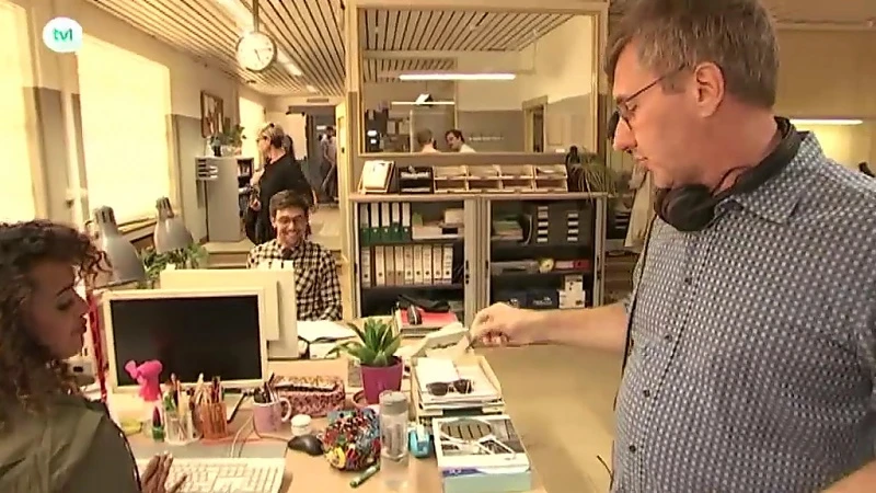 Annemie op de set van de nieuwe film De Collega's 2.0