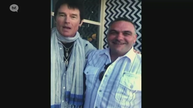 Ex-Hells Angel Muto gaat drummen bij Ron Moss