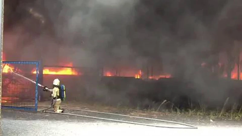 Zware industriebrand in Houthalen-Helchteren
