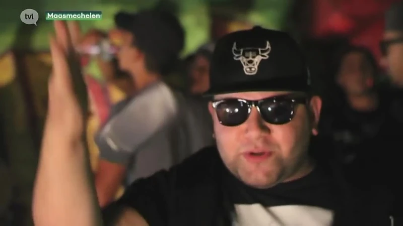 Maasmechelen in rouw na plots overlijden van rapper Aziz Özel (28)