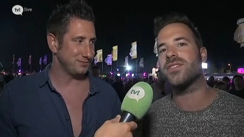 De festivalgangers: hoeveel te later, hoeveel te gekker