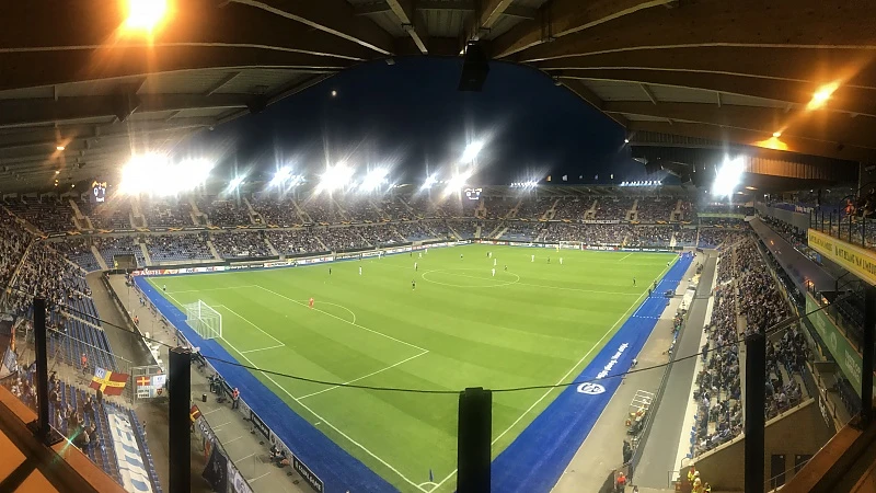 Racing Genk makkelijk voorbij Malmö in Europa League