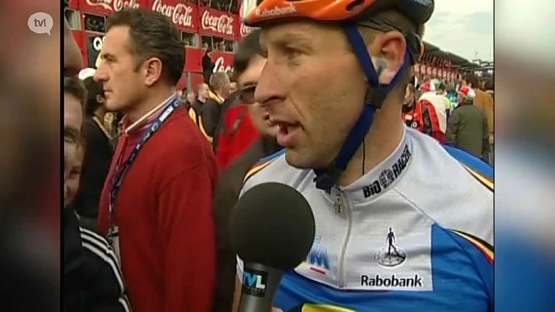 Het Moment: Mario Cipollini kroont zich tot wereldkampioen in Zolder