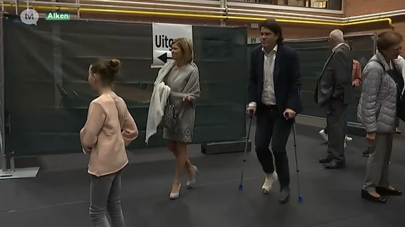 Gedeputeerde Igor Philtjens breekt been dag voor verkiezingen