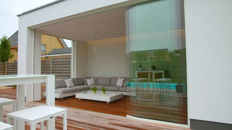 Witte stijlvolle villa met bijzondere accenten