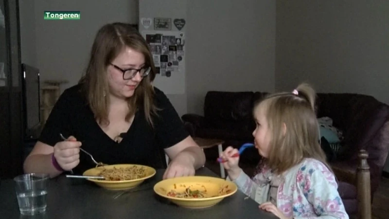 Moeder leert 2-jarig dochtertje veganistisch eten