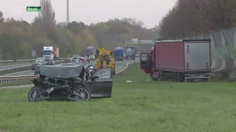 In België gestolen vrachtwagen veroorzaakt kettingbotsing met zes gewonden in Beek