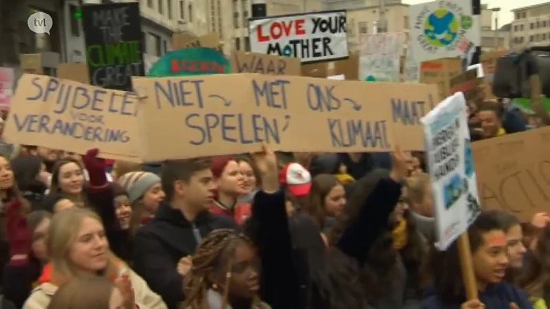 Leerlingen uit Tongeren sluiten zich aan bij spijbelende studenten voor het klimaat
