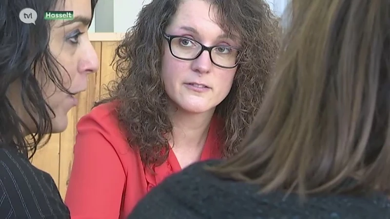 Portret van Lies Jans: wat doet een schepen van de Hasselaren?