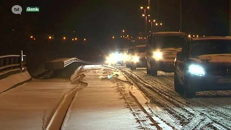 Opgelet: ook vanavond wordt het weer gevaarlijk glad op de weg