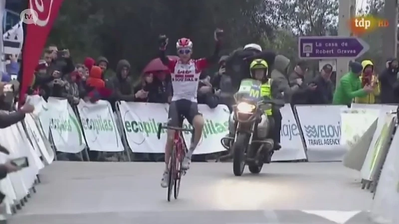 Tim Wellens wint voor derde jaar op rij in Mallorca