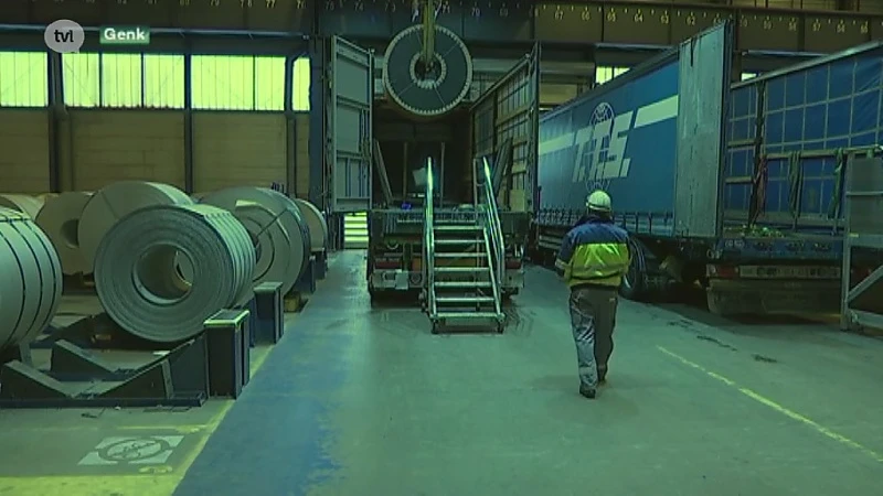 Aperam bevriest mega-investering in Genk