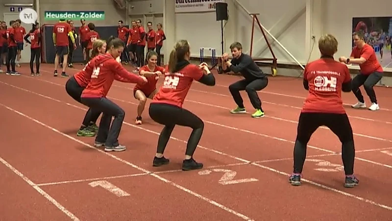Logistieke reus H.Essers loopt triatlon met personeel
