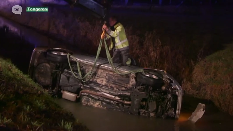 Auto belandt in Jeker in Tongeren
