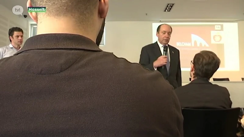 Amerikaanse ambassadeur op bezoek bij PXL wil meer studentenuitwisselingen met Verenigde Staten