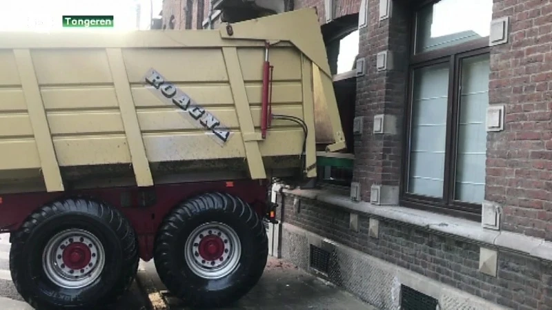 Aanhangwagen ramt huis in Tongeren