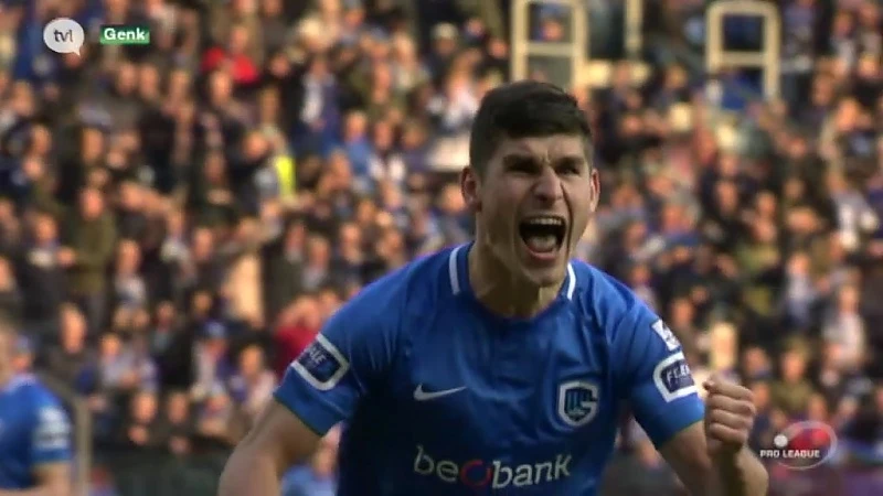 Supporters schreeuwen Racing Genk naar schitterende overwinning