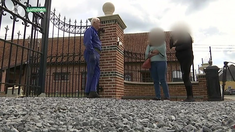 80-jarige Lummenaar zoekt vrouw die gratis wil inwonen via bord in voortuin
