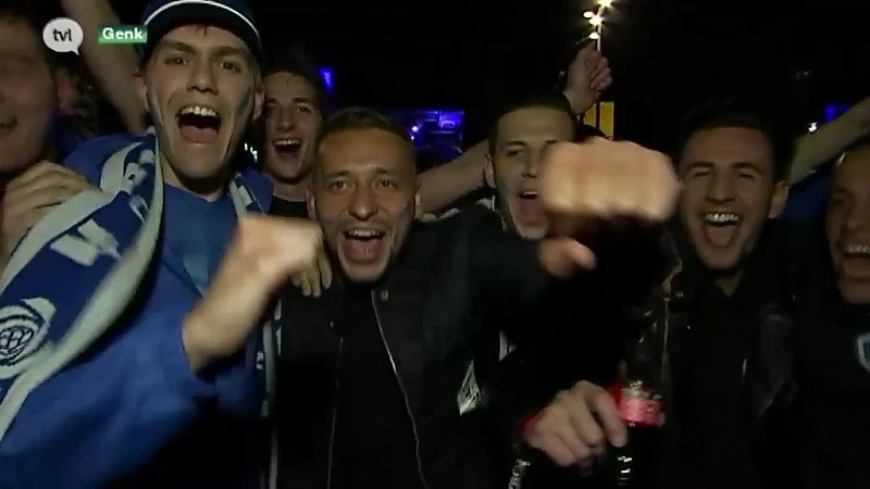 Supporters vieren feest op Stadsplein Genk