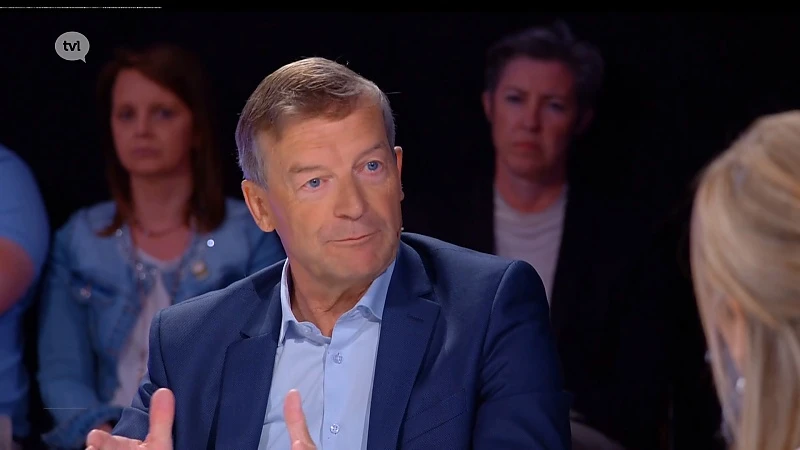 Debat Bilzen: "Kan ik u eens bellen zondagnamiddag?"
