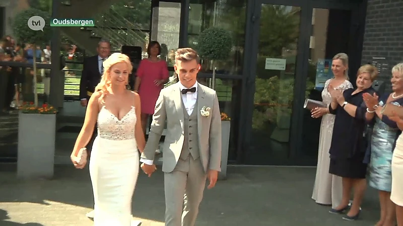 Leandro Trossard stapt in huwelijksbootje met Laura