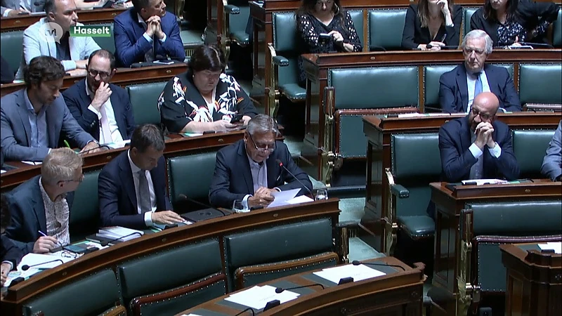 Kamervoorzitter Patrick Dewael roept N-VA en PS op om met elkaar te praten
