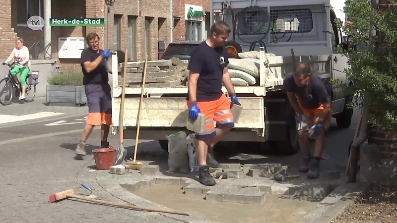 Burgemeester Bert Moyaers wordt gemeentewerker (voor 1 dag)