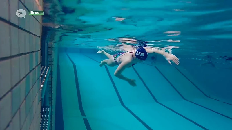 Roos Vanotterdijk uit Houthalen zwemt van record naar record