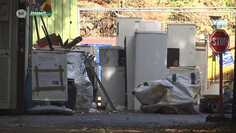 Inbrekers stelen afval in containerpark Hoeselt