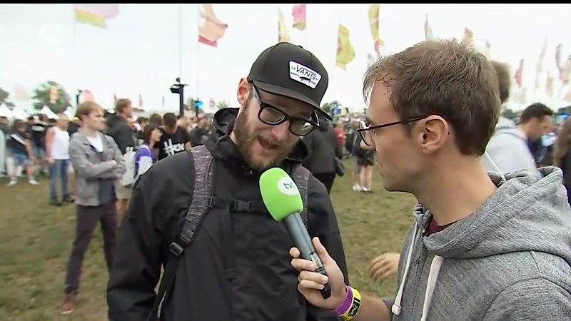 ''Ik ben hier alleen op het festival''