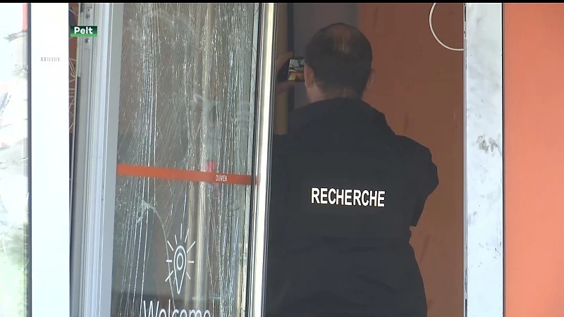 Geen buit bij plofkraak in Pelt