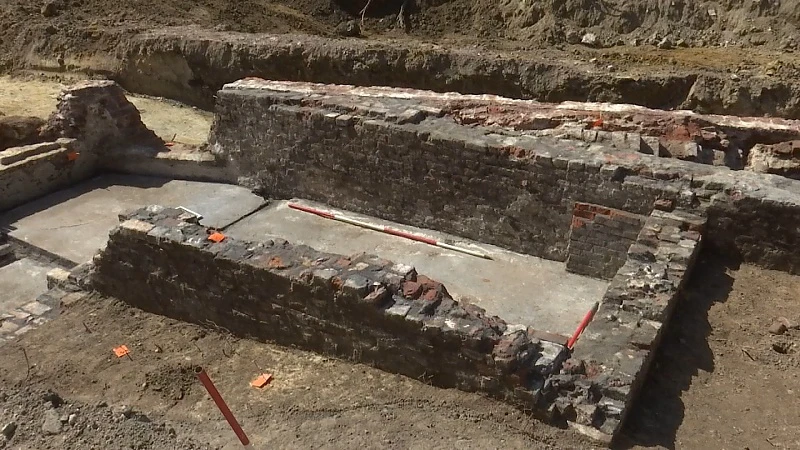 Oude kloostermuren Hasselt opgegraven