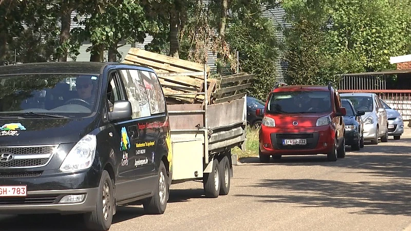 Chaos aan oud containerpark Hechtel-Eksel