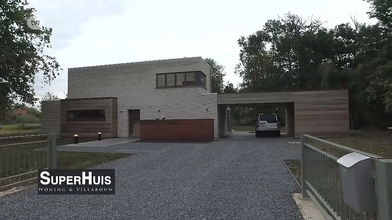 Superhuis bouwt woning voor Jan en Francine