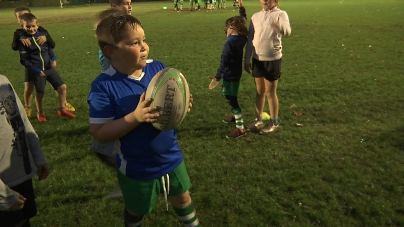 Voetbalclub, rugbyspelers en frisbeeteam vinden samen onderdak in nieuw sportcomplex in Hasselt