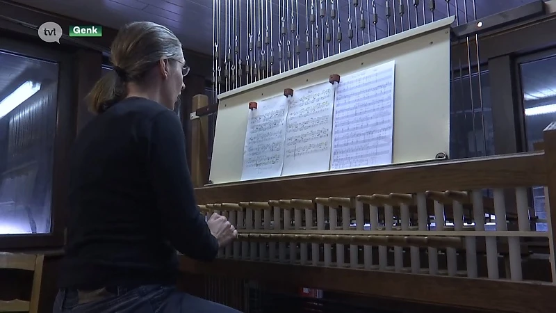 Genkse beiaardier speelt lokale hits