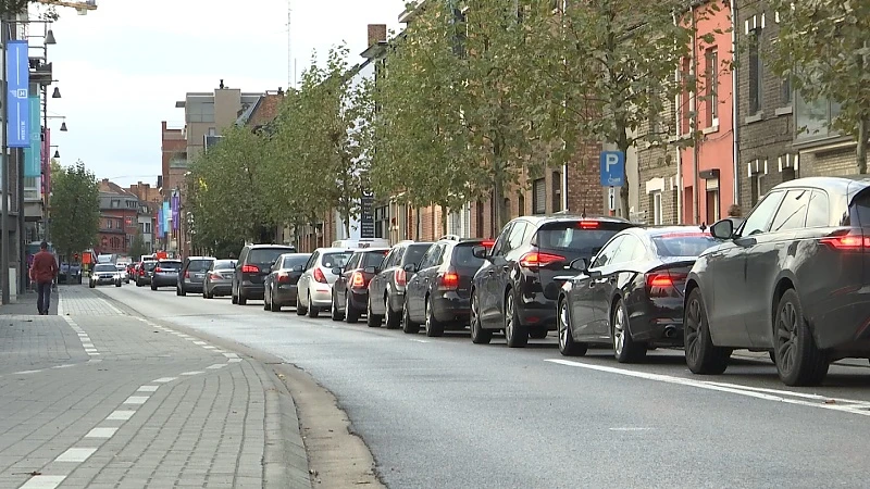 Hasselt schakelt communicatiebureau in om fileproblemen aan te pakken