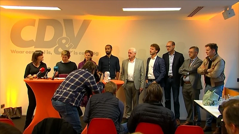 Raf Terwingen: "Federale coalitie moet paars-geel zijn"