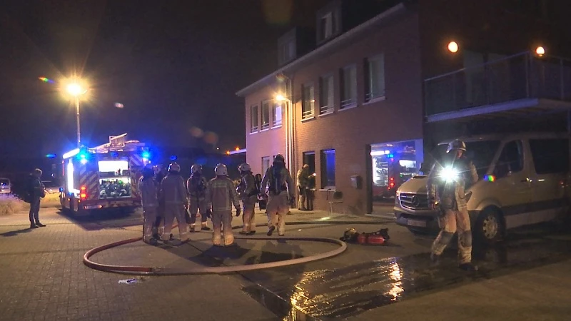 Brand vernielt appartement in Kuringen, mindervalide bewoner gered