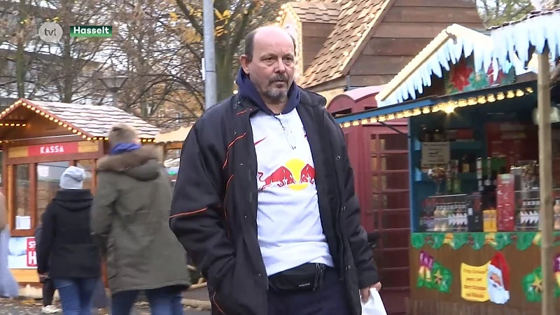 Supporters Salzburg verkennen kerstdorp van Winterland