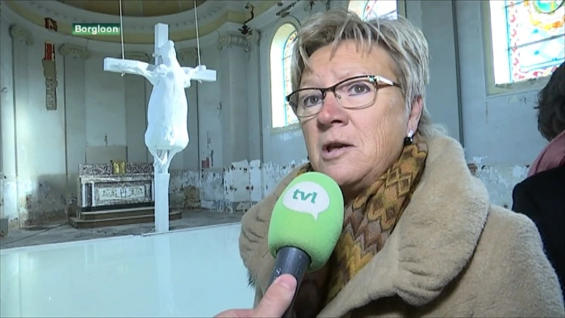 Acht mannen voor de rechter na vernielingen aan expo met gekruisigde koe