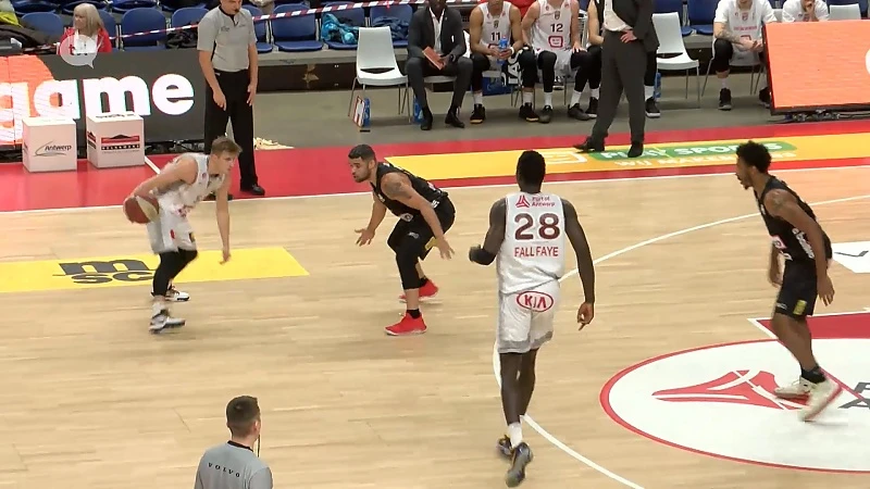 Limburg United niet opgewassen tegen Antwerp Giants