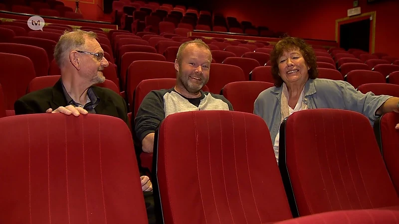 In De Buurt - De grootste fans van het Echt Antwaarps Theater