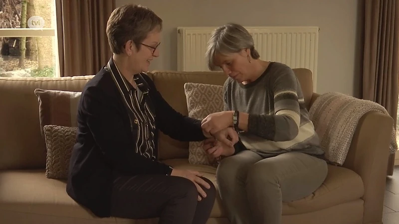 Maaseikse vrouwen ontwerpen armbandje om vrouwen met borstkanker te beschermen