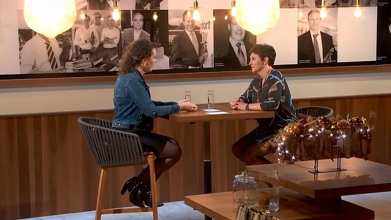 Blind date bizz met Kristel Vanbaelen en Peggy Passage