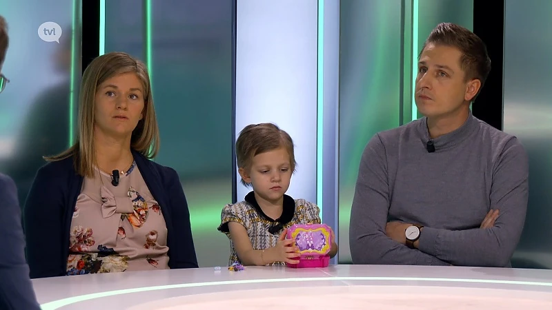 Bekijk hier het studiogesprek met Felien en haar ouders