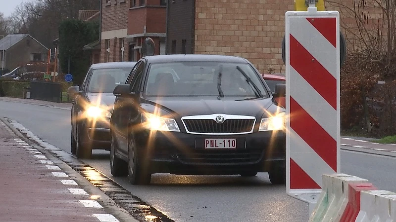 Stadsbestuur Hasselt communiceert voorlopig niet over enquête hindernissenpaaltjes in Kuringen