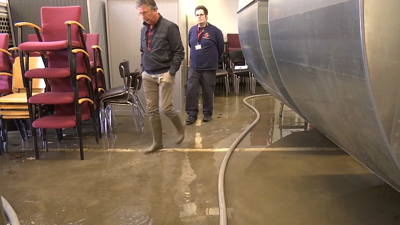 Administratief Centrum in Hasselt loopt onder water