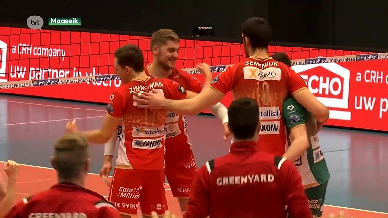 Greenyard Maaseik wint met het mes op de keel van Menen